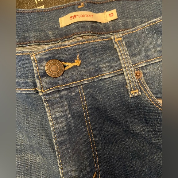 Levi’s - Picture 4 of 4